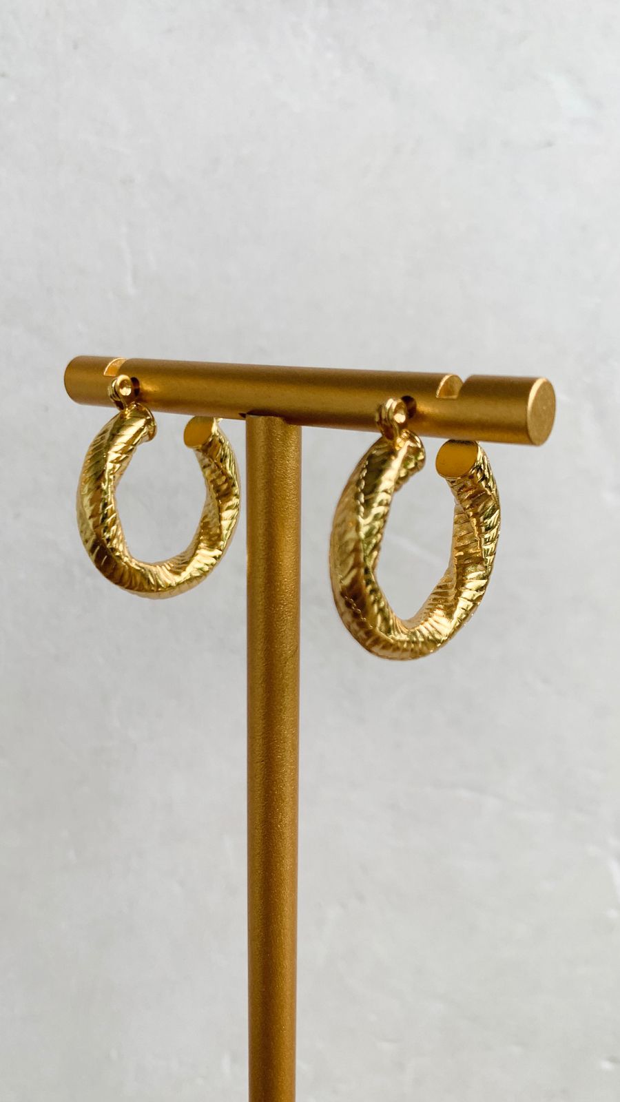 Textured Hoop