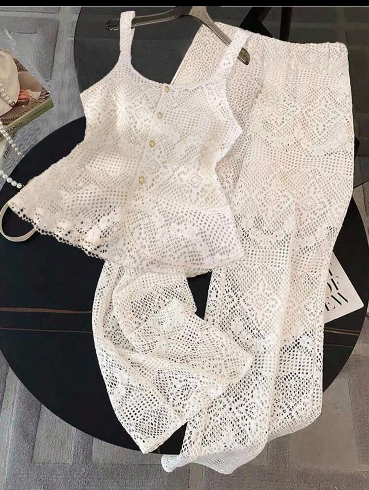 Laced Set