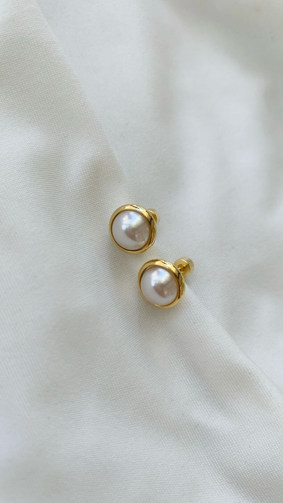 Pearl Button