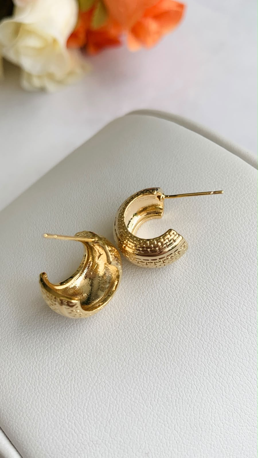 Golden Hoop