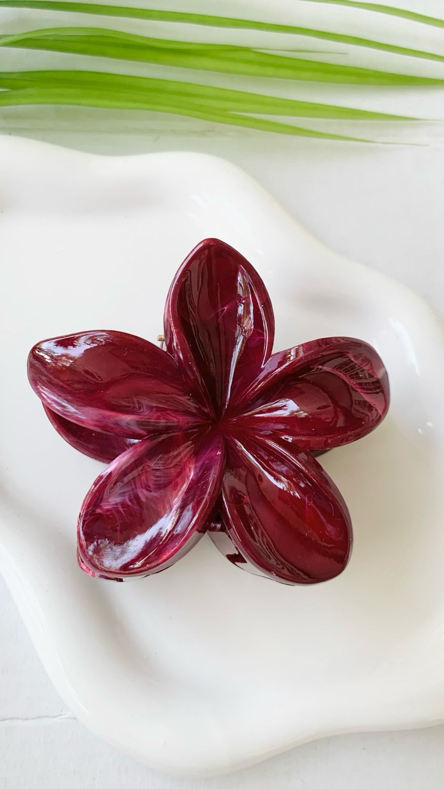 Elegant Flower Hair Clips