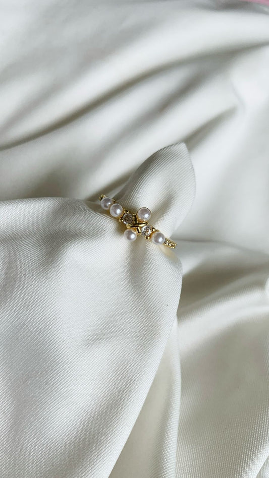 Pearl Cross