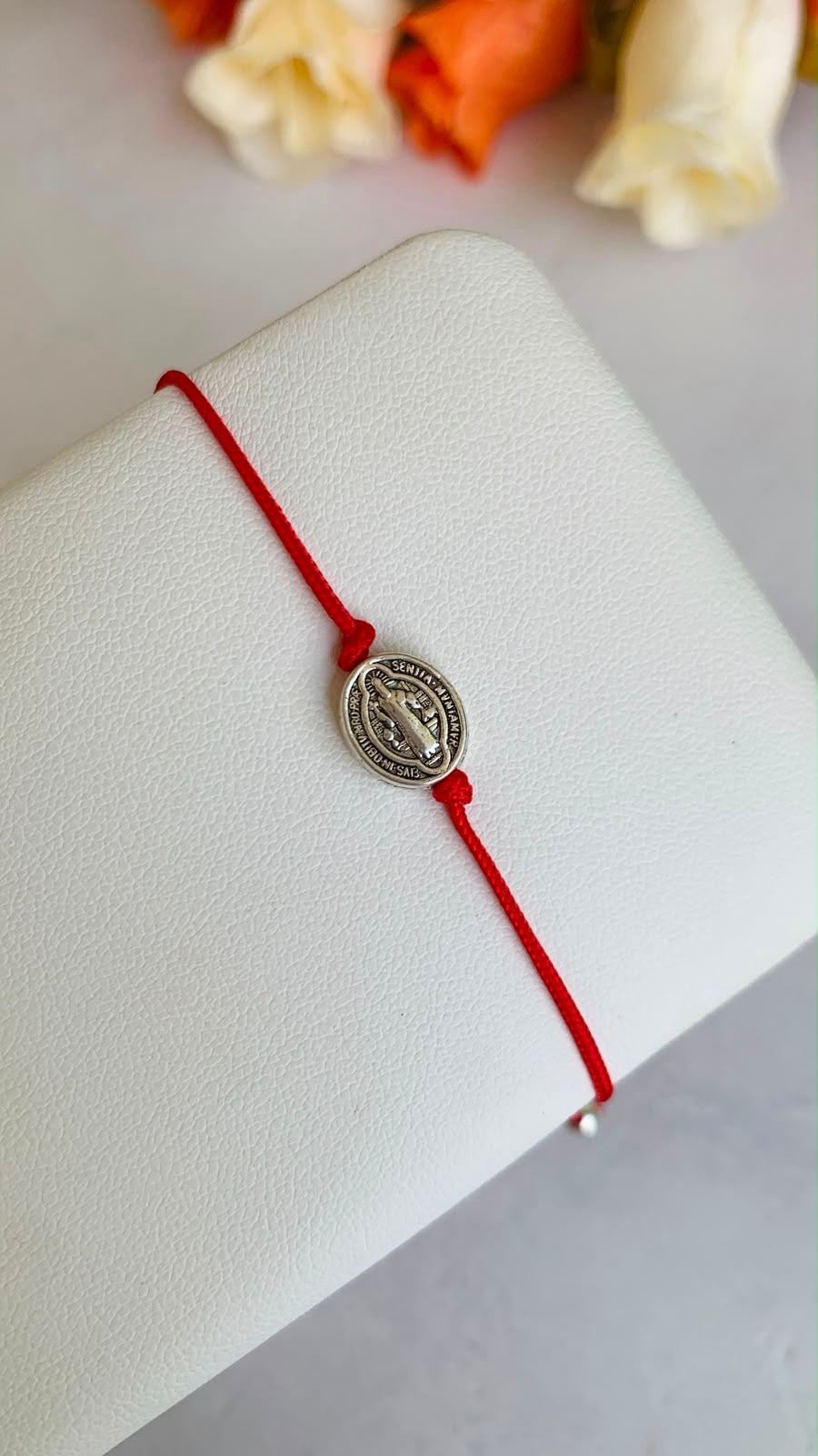 San Benito- Red String