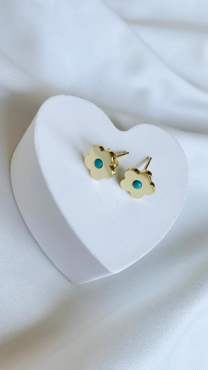 Gold Turquoise Stud