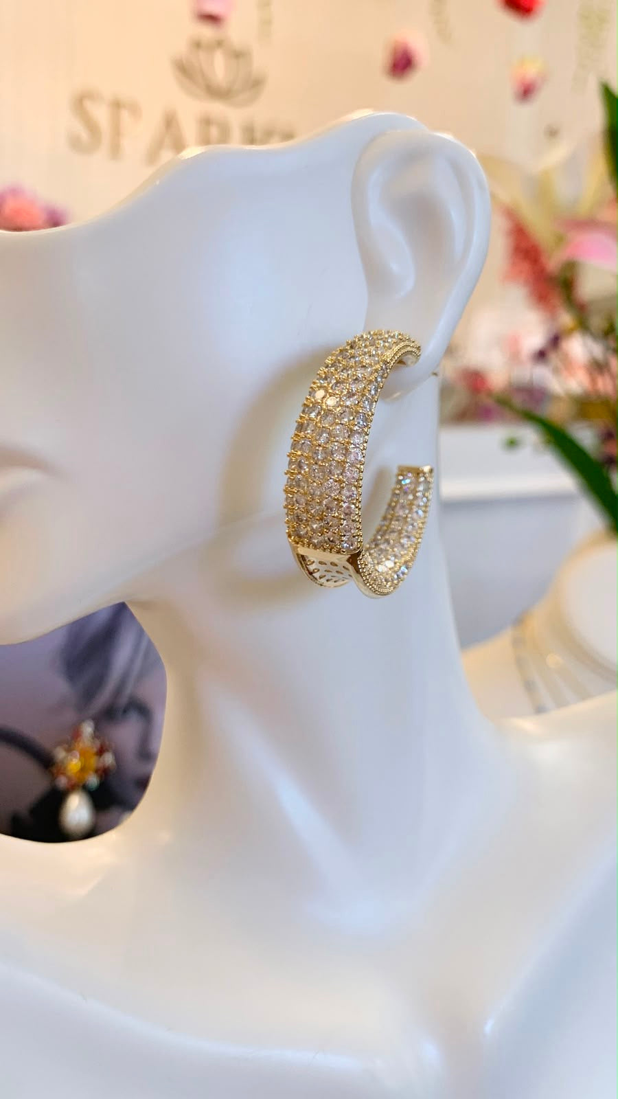 Sparkling Hoop