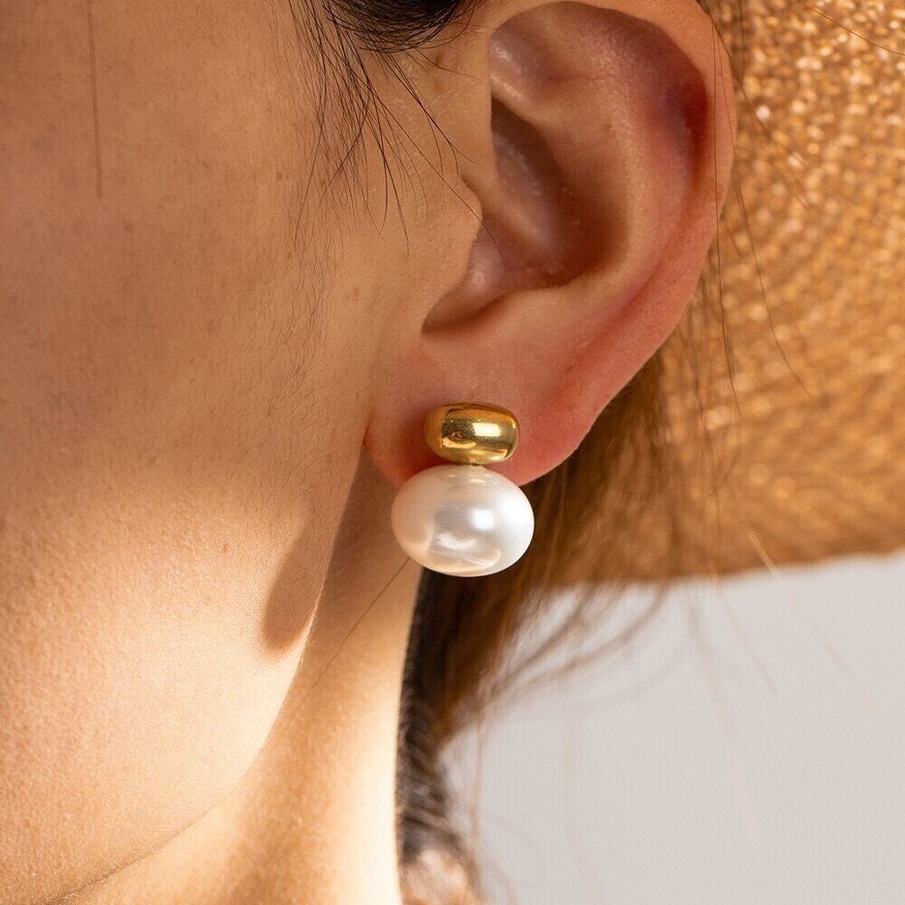 Elisa Button Studs