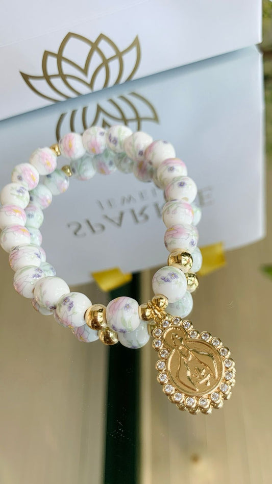 Virgen de Suyapa- Floral Beads
